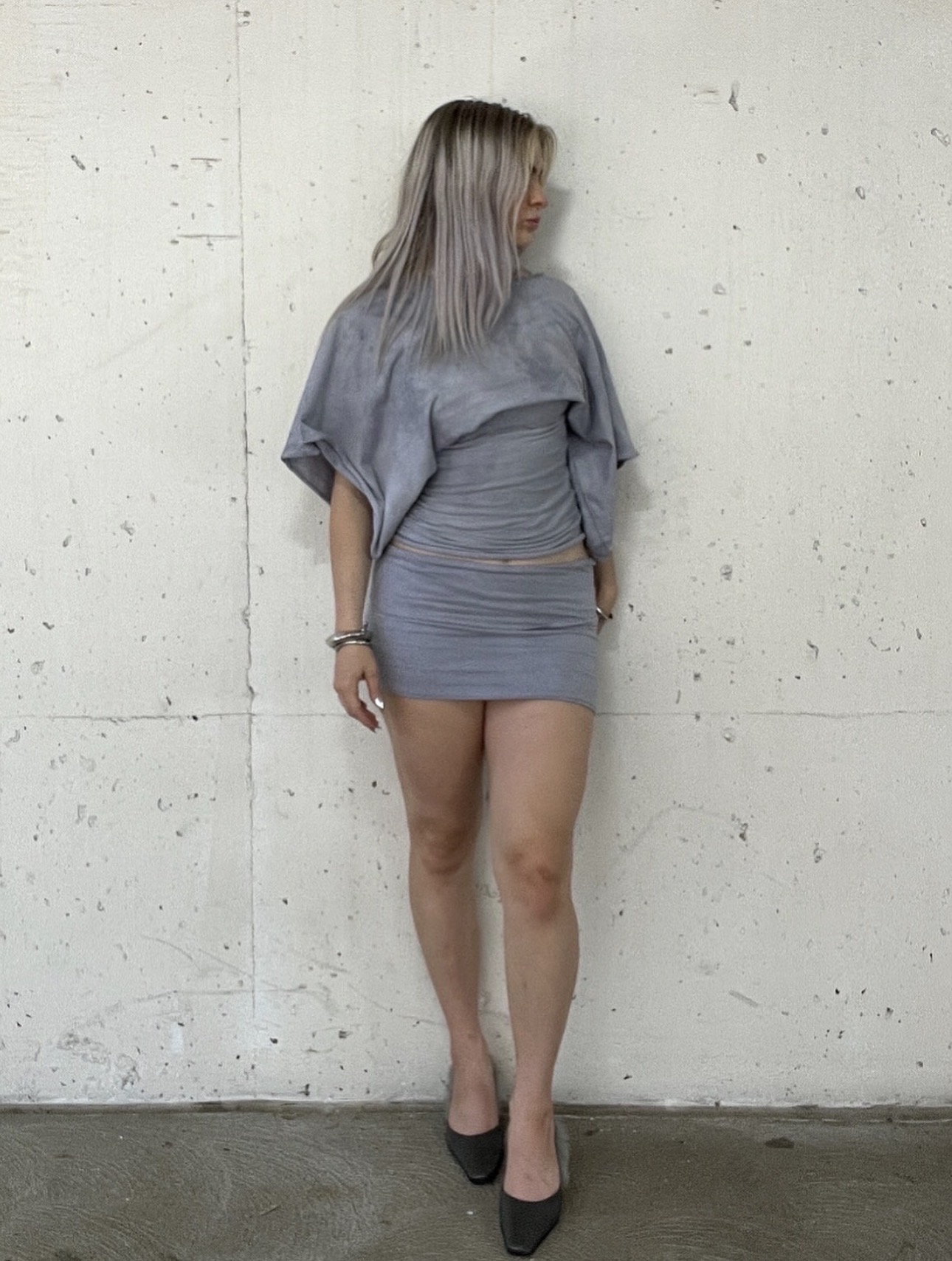 Cognitive Dissonance - Look 03