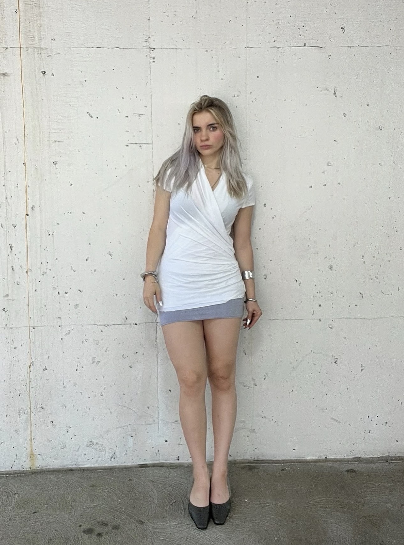Cognitive Dissonance - Look 06