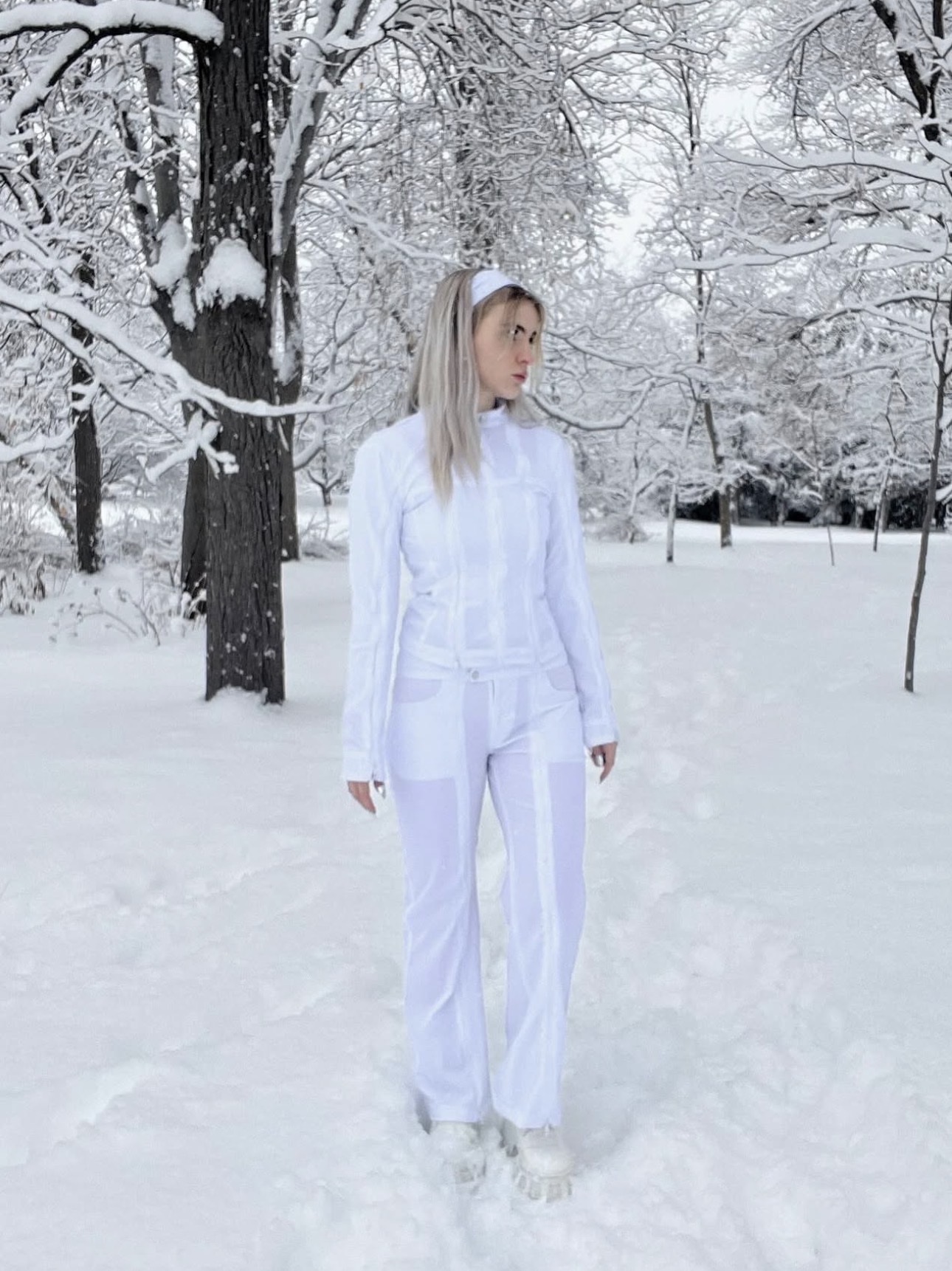 Full White Look