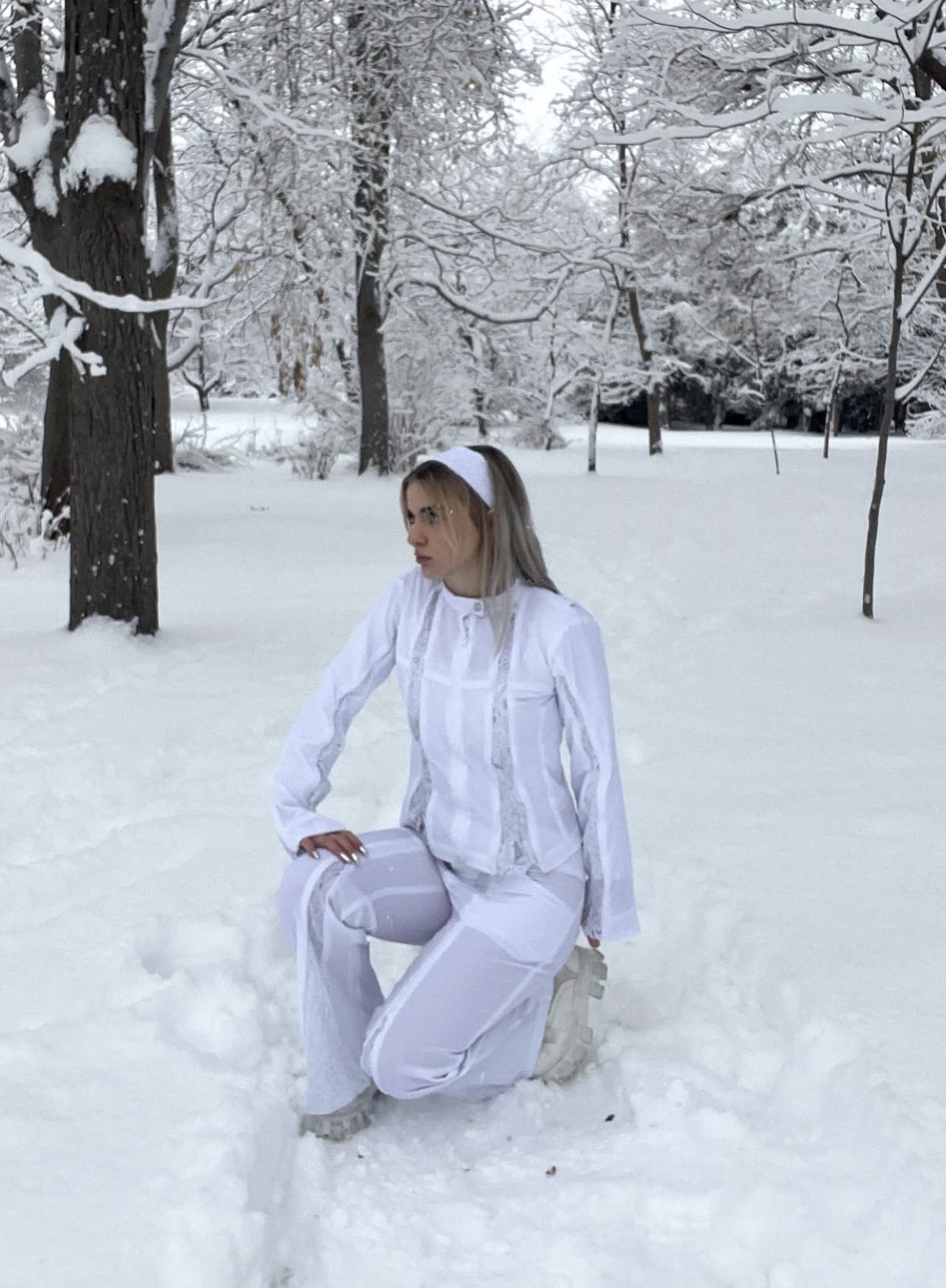 Full White Look